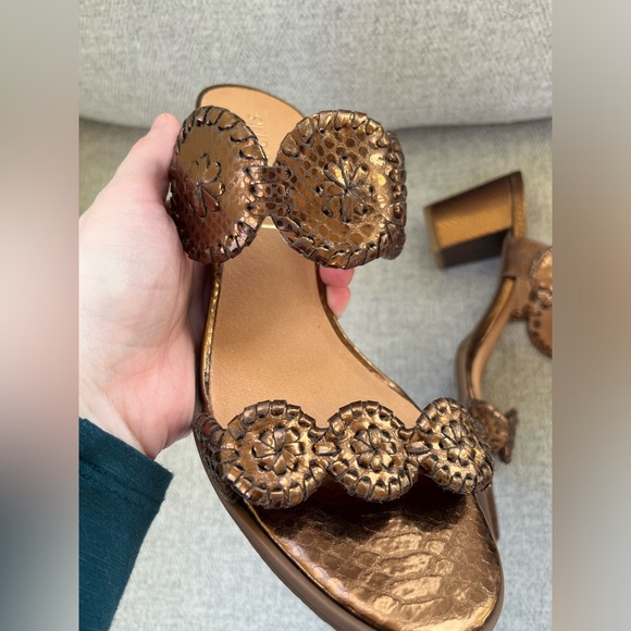Jack Rogers Lauren Mid heeled Bronze Metallic Sandals Size 8.5 Slip On - Picture 4 of 6